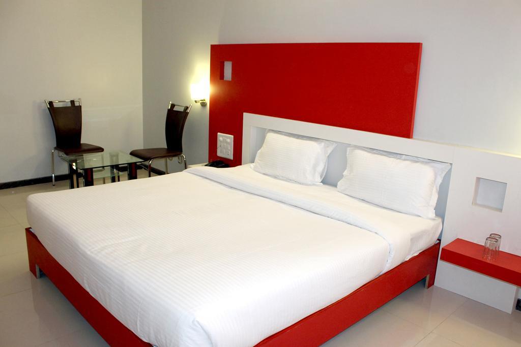 Oyo 4316 Hotel Sai Empire Širdi Pokoj fotografie