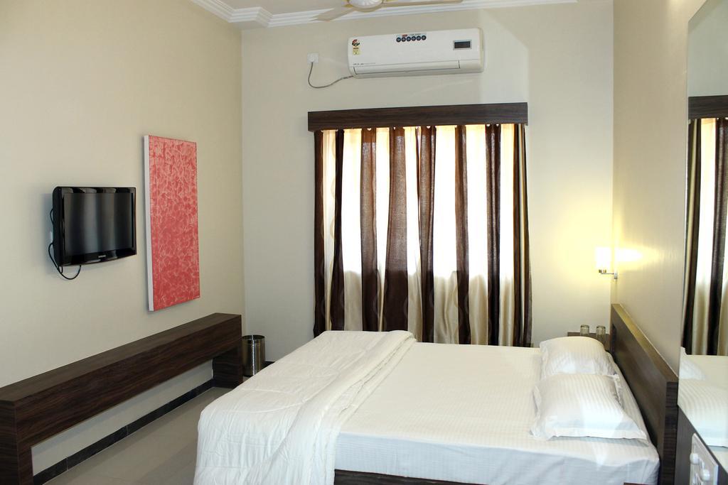 Oyo 4316 Hotel Sai Empire Širdi Pokoj fotografie